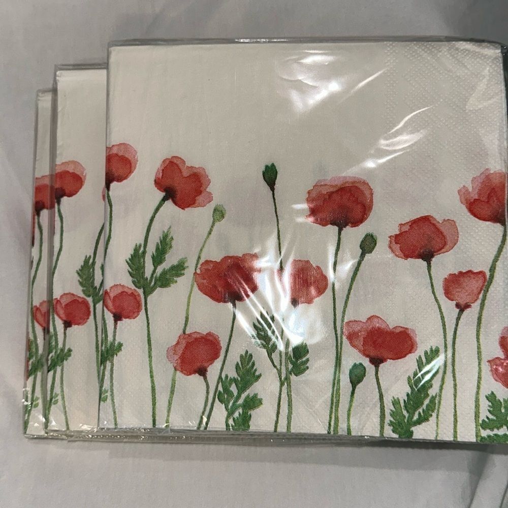Poppy Field Florals Ivory Set of 3 x 16 ea Square Paper Napkins